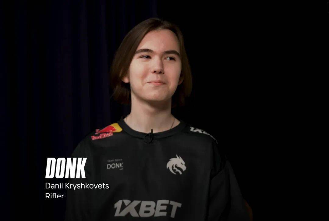 资讯高端局沙漠决赛圈，四面埋伏无掩体