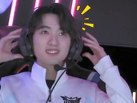 FPX祝Hang生日快乐：希望你能健康喜乐，诸事顺遂