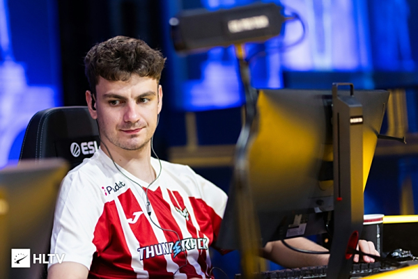 jL在ESL Pro League第20赛季赢得MVP